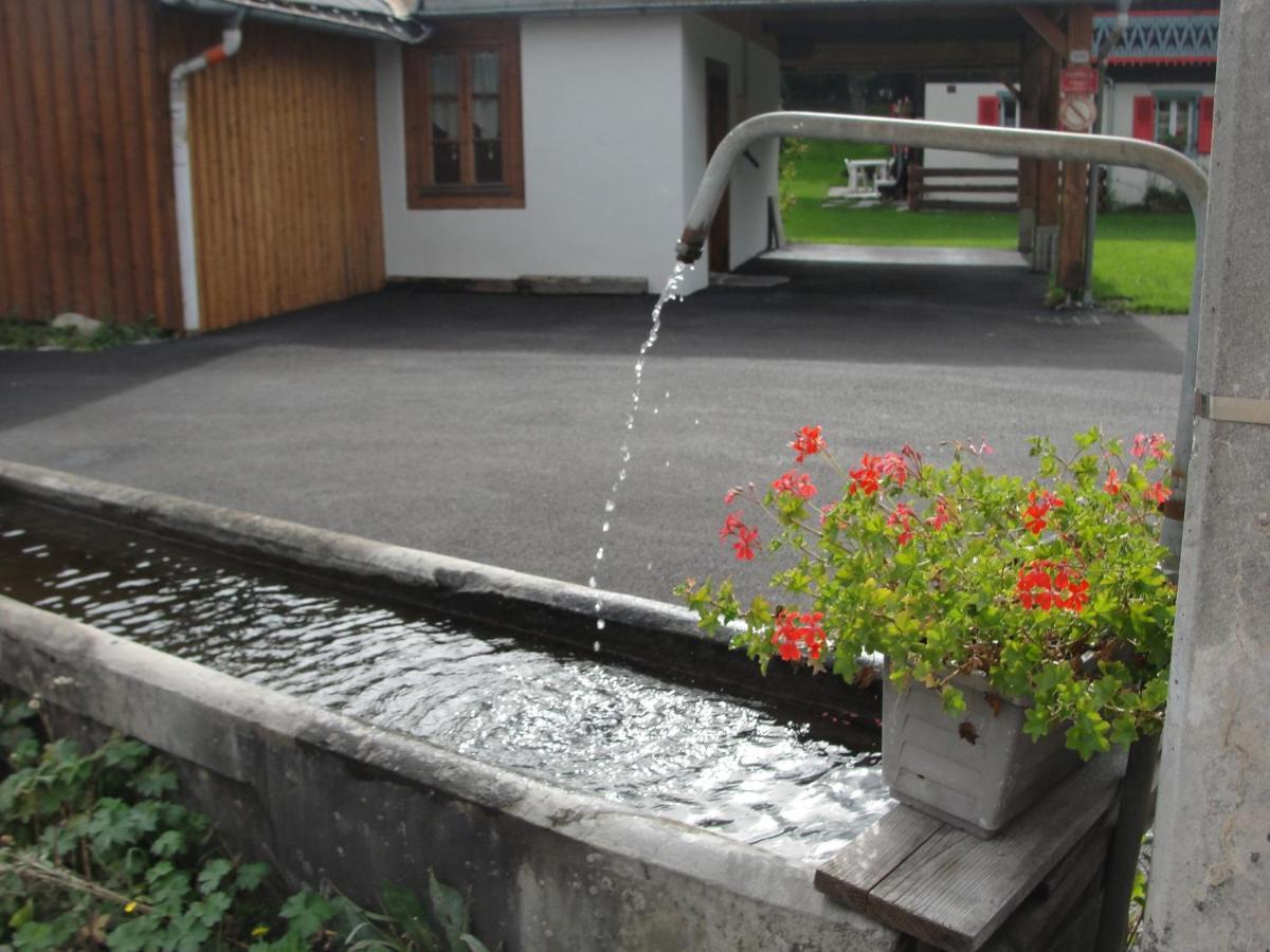 Le Chalet D'Auguste 2 A 12 Personnes Villa Morzine Exterior photo